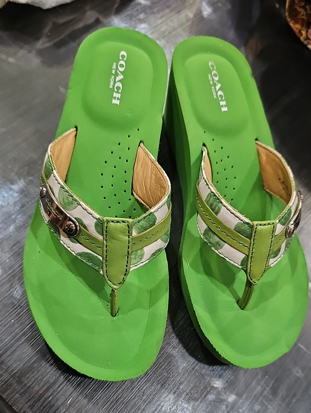 Coach Green Logo-Trim Wedge Sandals